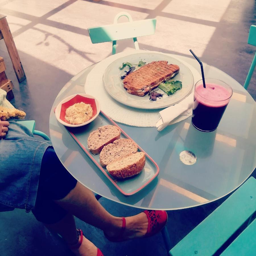 Casa Do Patio- Bed & Breakfast- City Center 포르탈레그르 외부 사진